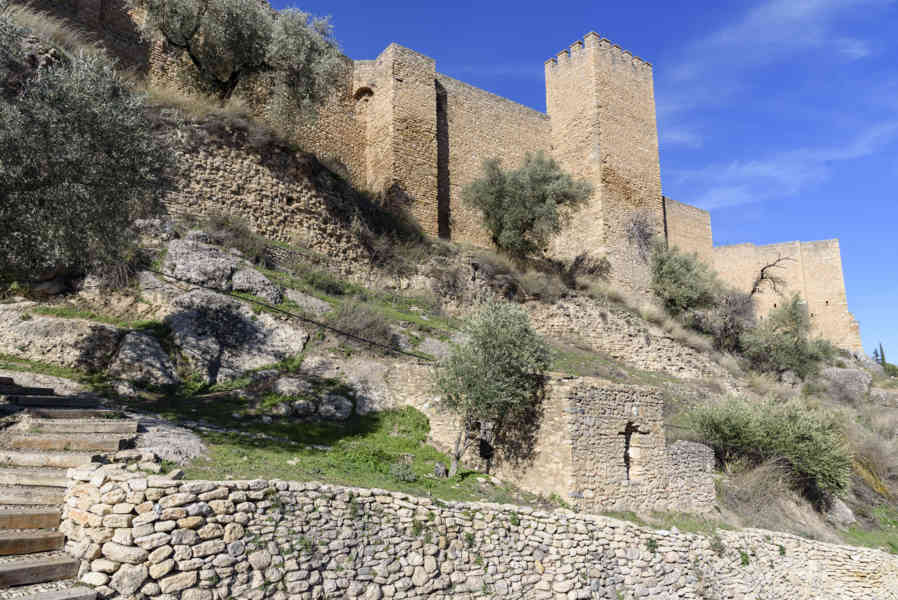 Málaga - Ronda 114 - muralla del Carmen.jpg